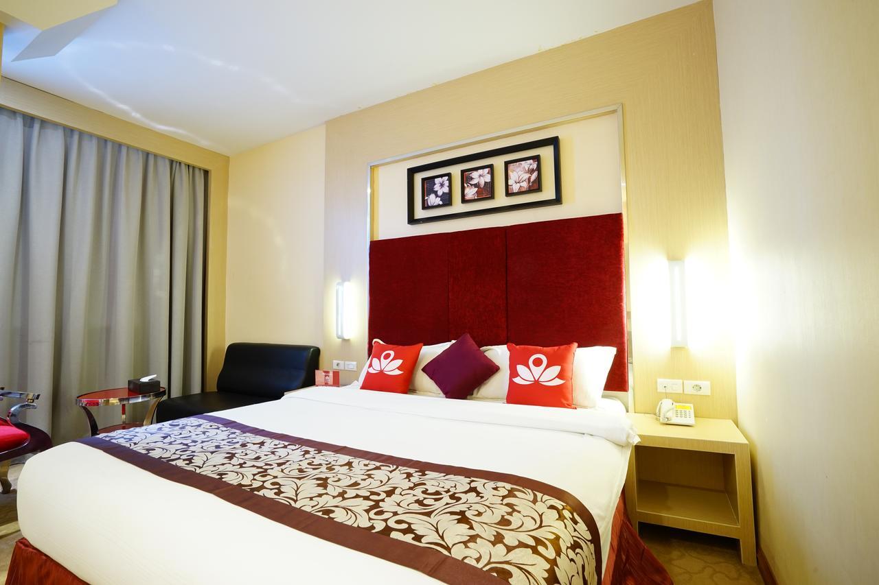 Zen Rooms Near Bcs Mall Penuin Batam Exteriör bild